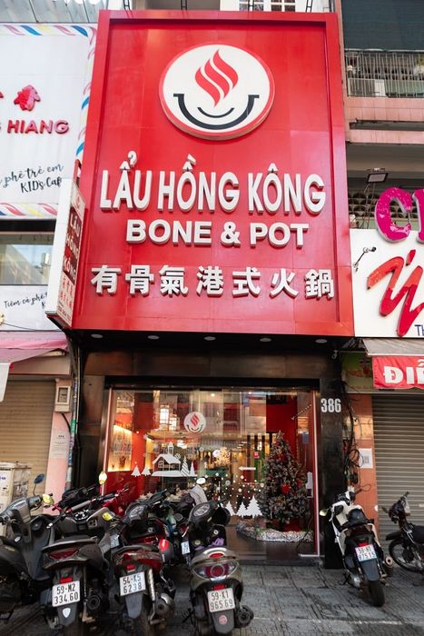 Lẩu Hồng Kông Bone & Pot