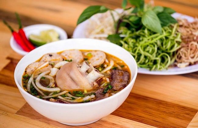 Bún bò Huế