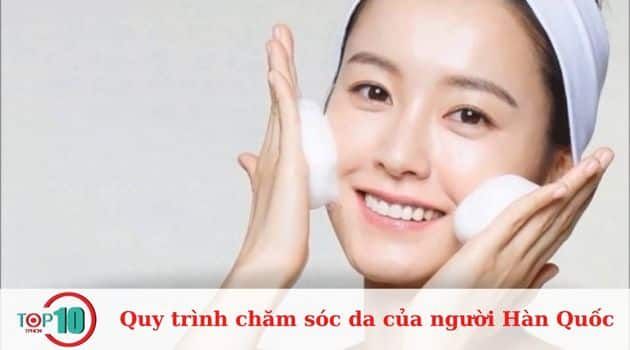 Sử dụng sữa rửa mặt