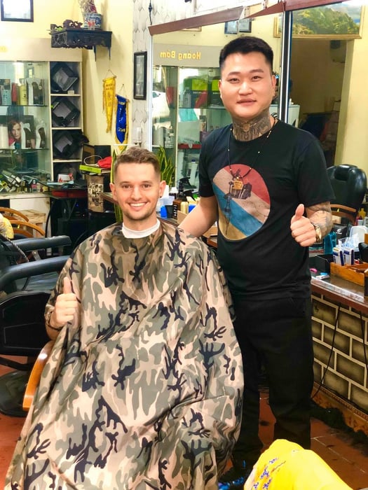 Ảnh 1 tại Hoàng Bờm Barber - Tattoo