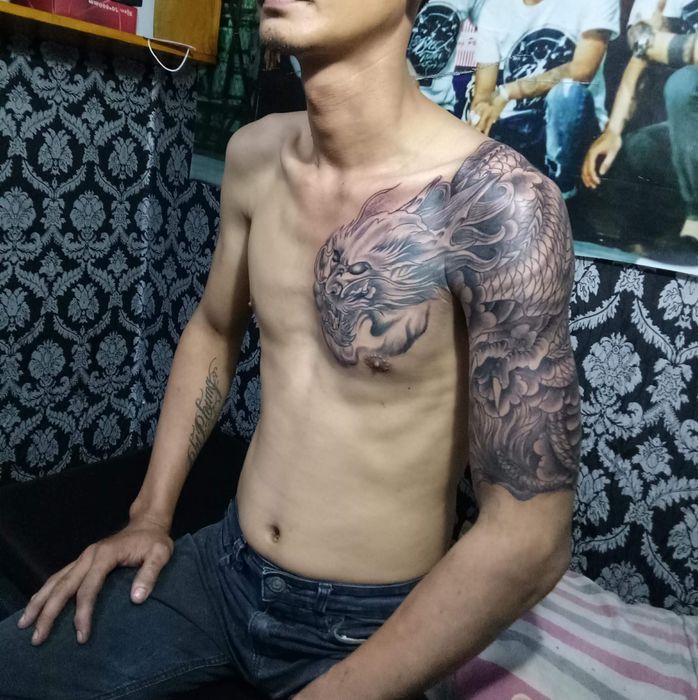 Hình ảnh Toàn Còi Tattoo 2