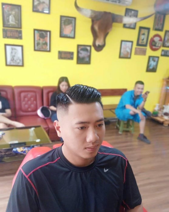 Hình ảnh Tùng Barber Huế 1