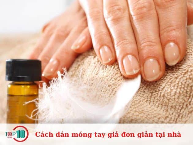 Hướng dẫn dán móng tay giả đơn giản tại nhà