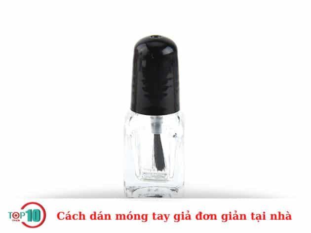 Hướng dẫn cách dán móng tay giả đơn giản tại nhà