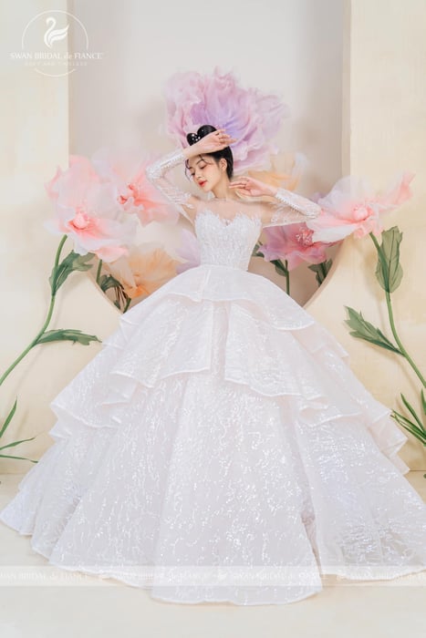 Hình ảnh Swan Bridal de Fiancé 2