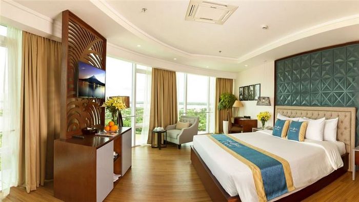 Hình ảnh Khách sạn Ninh Kiều Riverside Cần Thơ 2