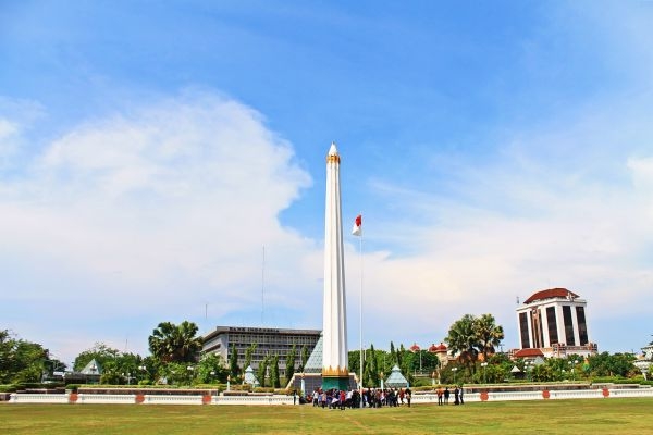 Surabaya - Hình ảnh 1