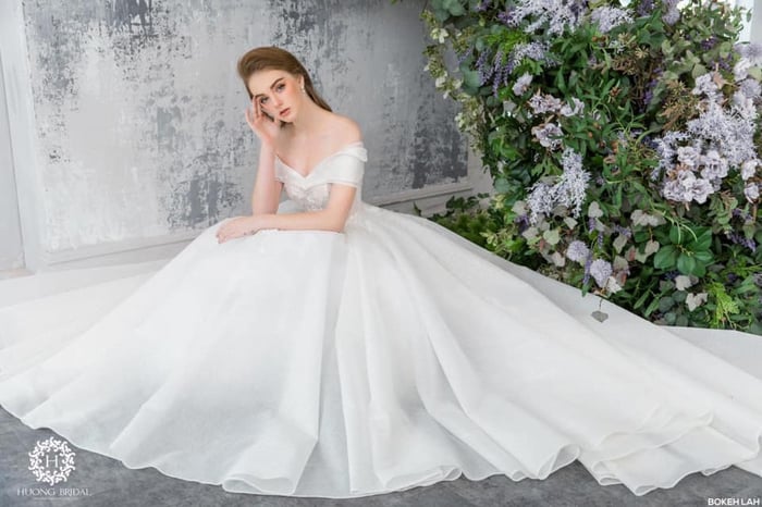 Hình ảnh Váy cưới Hương Bridal 2