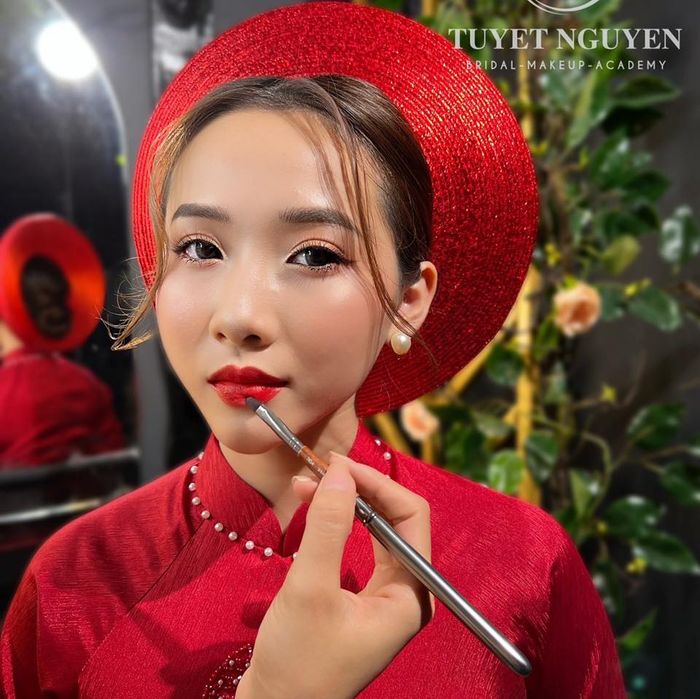 Hình 2 của Tuyết Nguyễn Bridal