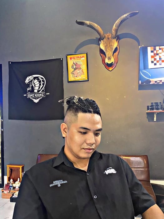 Hình ảnh thứ 3 tại OngKong Barbershop