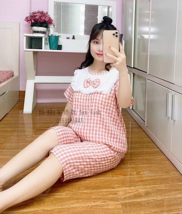 Hình ảnh Mum Xì Tin 1