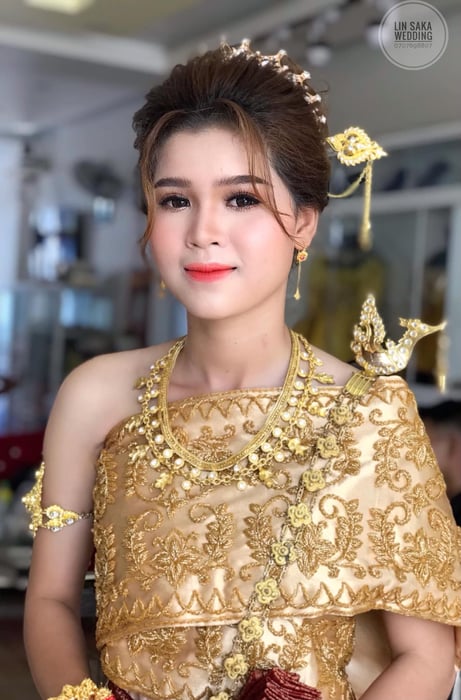 Makeup Lin Saka - Hình Ảnh 1