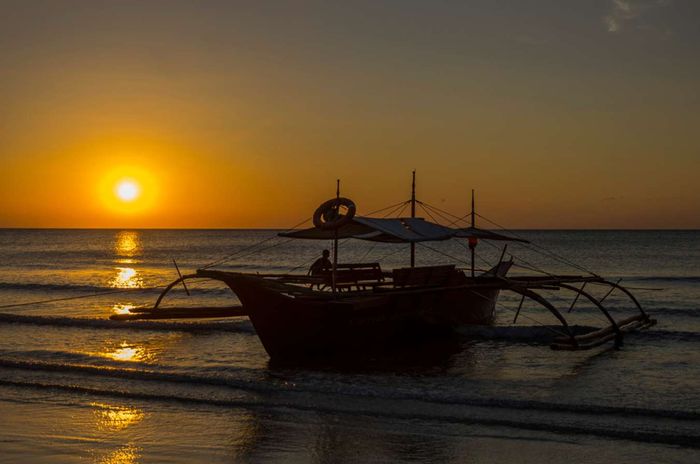 Bãi Biển Nagtabon Trên Đảo Palawan