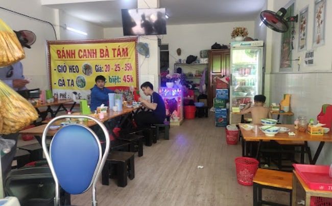 Bánh Canh Bà Tám Chợ Cầu