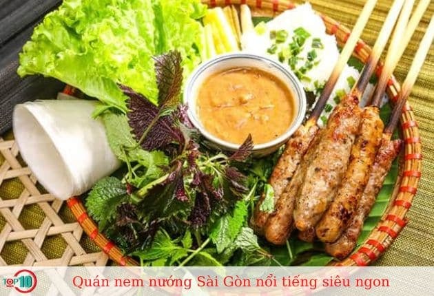 Nem nướng tại Sài Gòn