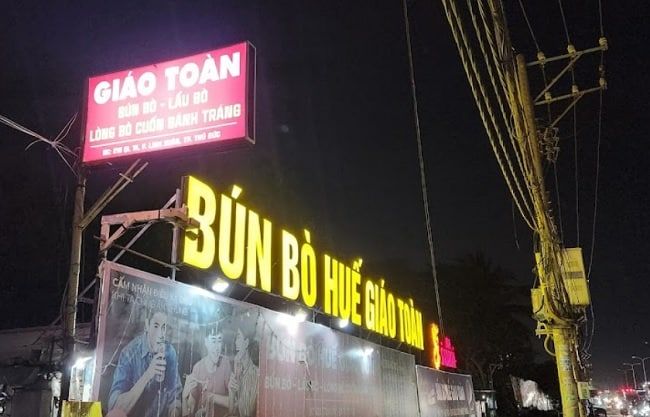 Lẩu bò Giáo Toàn