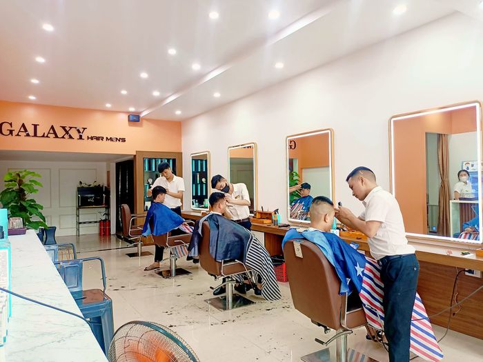Ảnh 1 của Galaxy Hair Men’s