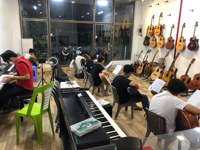 Hình ảnh Trung Tâm Nhạc Cụ M - Music Cần Thơ 1