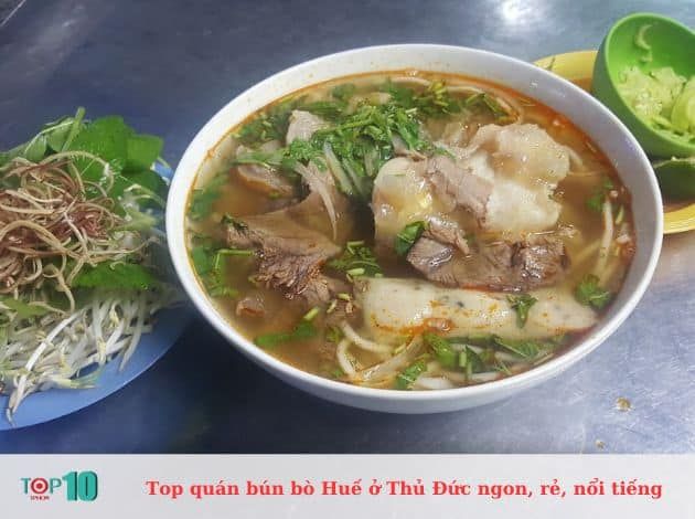 Bún bò Huế Lam Sơn