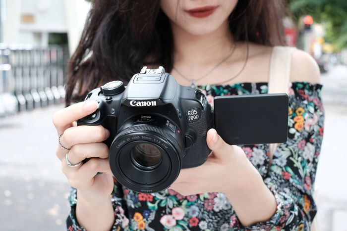 Máy ảnh Canon phiên bản 2