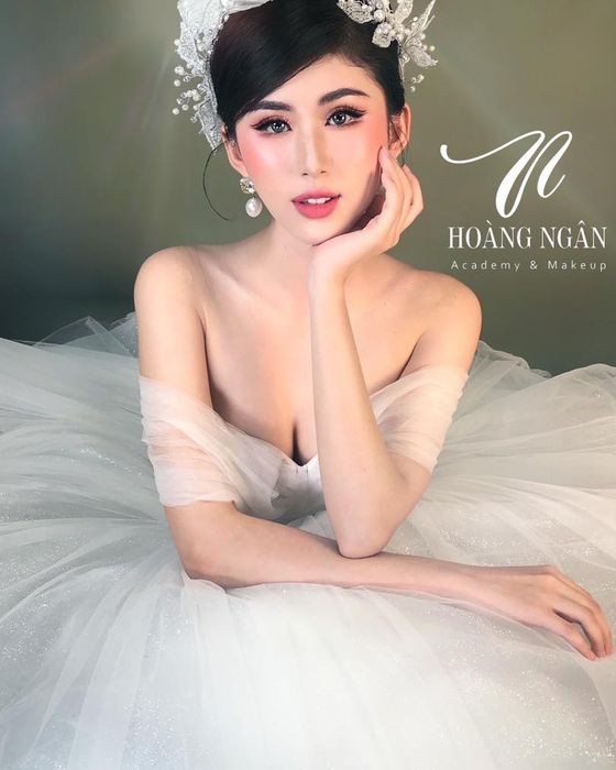 Hoàng Ngân Make-Up Store hình ảnh 2