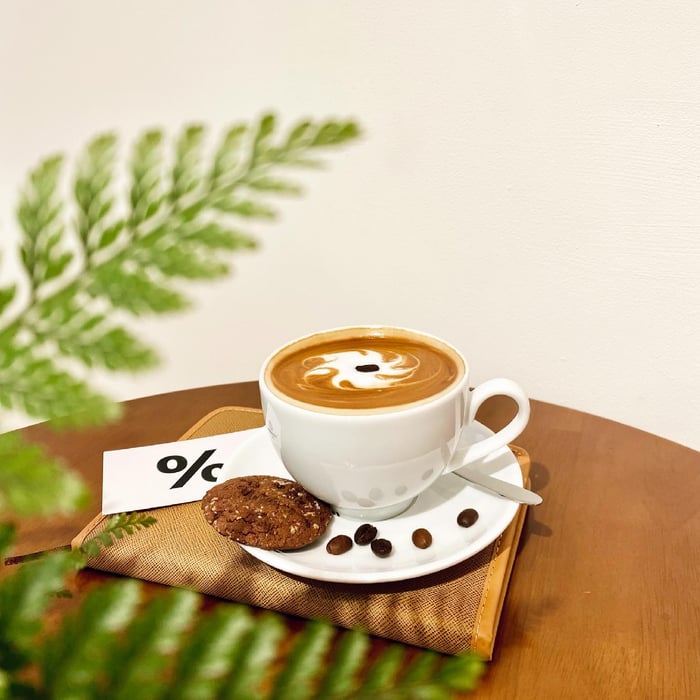 Hình ảnh 3 của PERCE%T Coffee