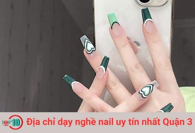 N club Nails & Lashes chuyên cung cấp các khóa đào tạo về Nail.