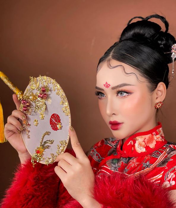 Hình ảnh 1 của Phương Như Trần Makeup