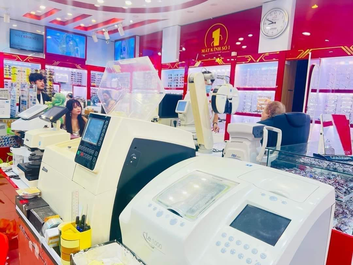 Hình ảnh Kính Mắt Số 1 - 1