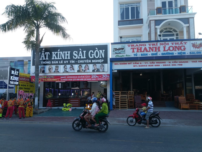 Hình ảnh Kính Mắt Sài Gòn - 1