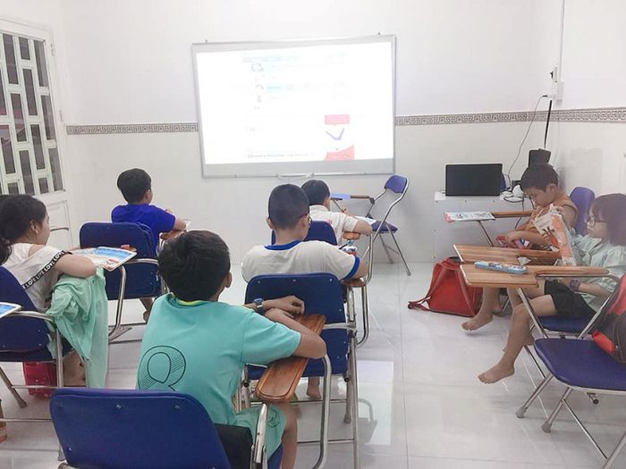 Hình ảnh 2 của Trung Tâm Ngoại Ngữ Hoa Hướng Dương - Sunflower English Center