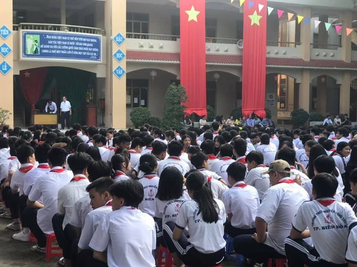 Trường THCS Nguyễn Công Trứ - Ảnh 1