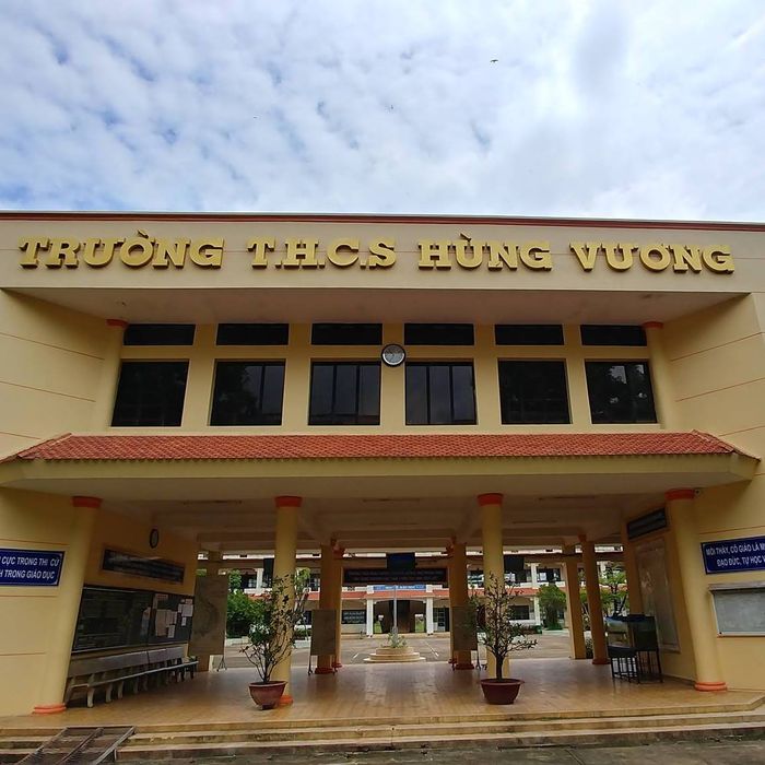 Hình ảnh 1 của Trường THCS Hùng Vương