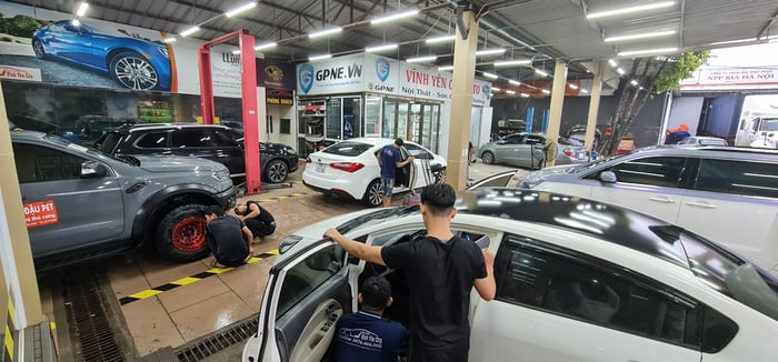 Hình ảnh Garage Vĩnh Yên 1