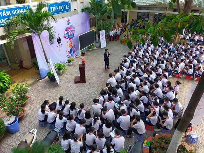 Hình ảnh 1 của Trường THCS Nguyễn Bỉnh Khiêm