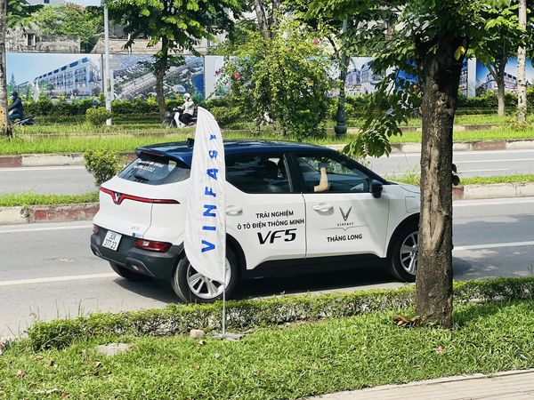 Hình ảnh VinFast Chevrolet Thăng Long 1