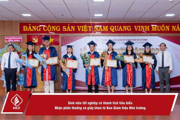 Hình ảnh 1 của Trường Cao đẳng Kinh tế TP. Hồ Chí Minh