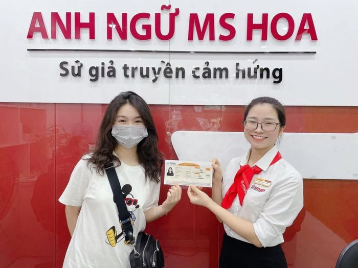 Hình ảnh 2 của Ms.Hoa TOEIC