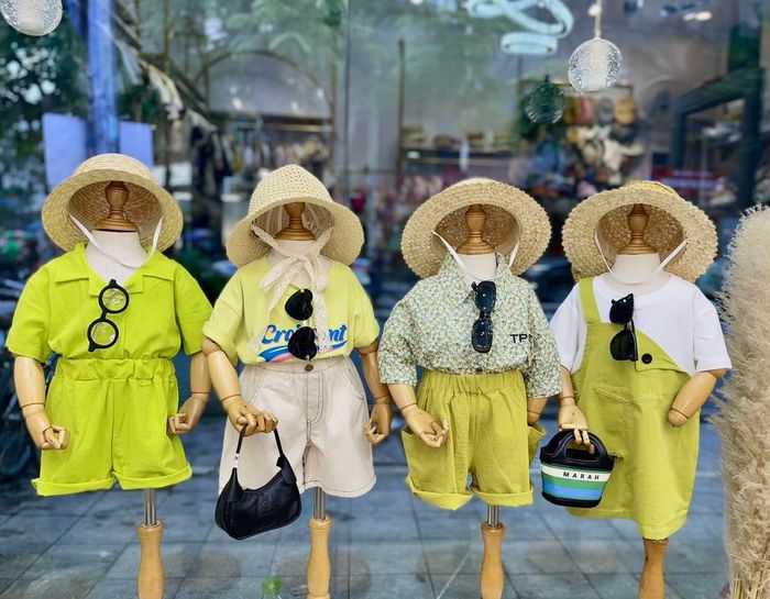 Hình ảnh của Chiko Baby Store 2