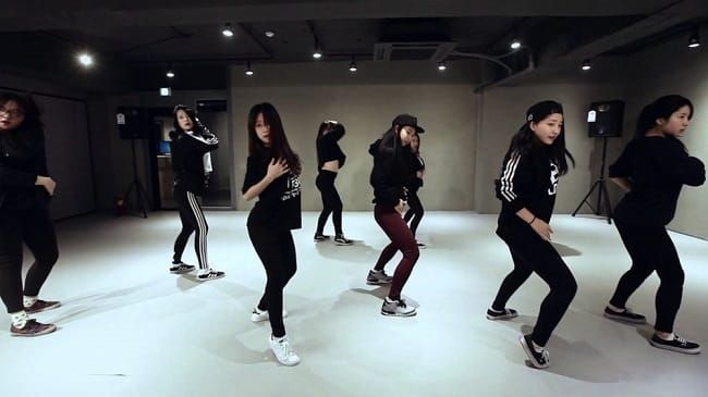 Ảnh 1 của Vdance Studio