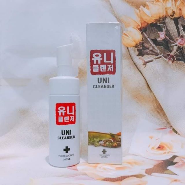 Hình ảnh sữa rửa mặt trị mụn Uni Cleanser Hàn Quốc 2