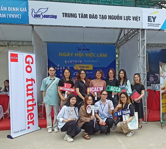 Hình ảnh Trung tâm Đào tạo Vietsourcing 1