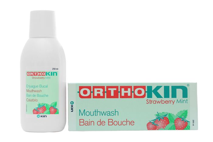 Hình ảnh nước súc miệng OrthoKin dành cho răng niềng 2