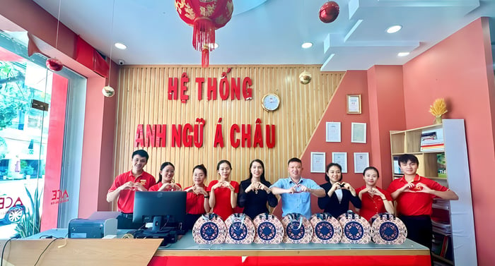 Hình ảnh Anh Ngữ Á Châu số 1