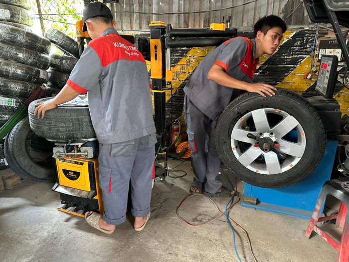 Hình ảnh của Quân Nguyên Auto 2