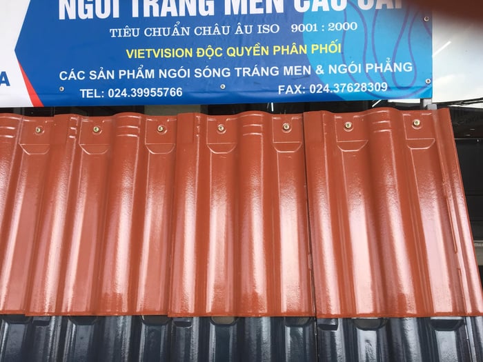 Hình ảnh ngói tráng men Viglacera Thăng Long 2