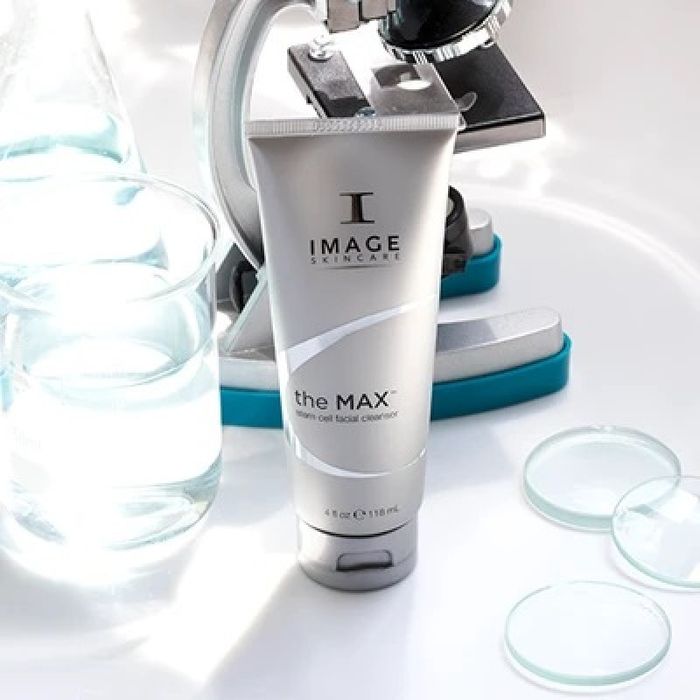 Sữa Rửa Mặt Tế Bào Gốc Image Skincare The Max Stem Cell Facial Cleanser hình ảnh 2