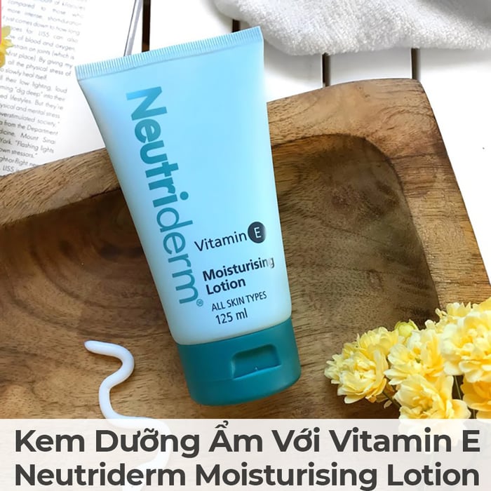 Kem dưỡng ẩm Neutriderm Vitamin E Moisturizing Lotion - ảnh 1