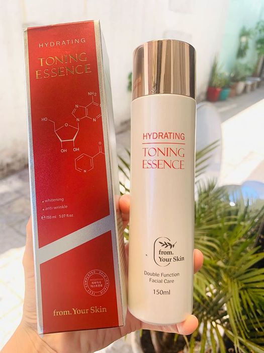 Hình ảnh 2 của Nước Thần Tơ Tằm Huyết Thanh Hydrating Toning Essence