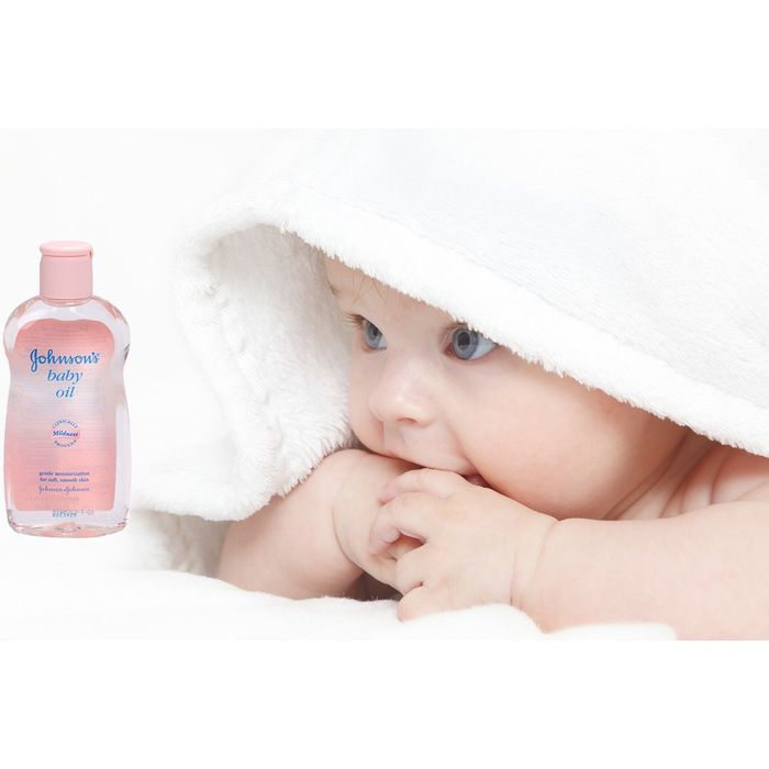 Hình ảnh dầu massage dưỡng ẩm Johnson's Baby Oil 2